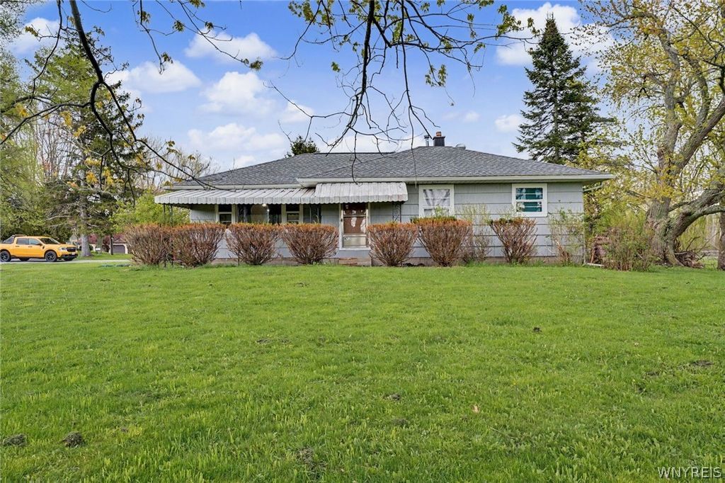 Photo of 13211 Henskee Road, Alden, NY 14004 (MLS # B1678040)