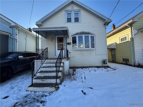 Photo of 112 Rosedale Street, Buffalo, NY 14207 (MLS # B1654763)