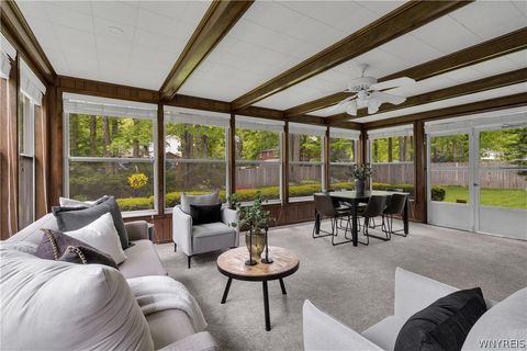 Tiny photo for 8 Forsythia Court, Orchard Park, NY 14127 (MLS # B1684459)