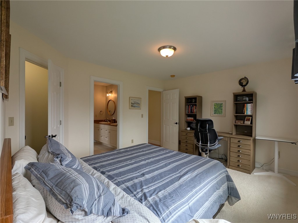 8 Chelseas Walk, Lansing, New York image 25