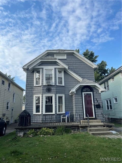 Photo for 250 Saint Lawrence Avenue