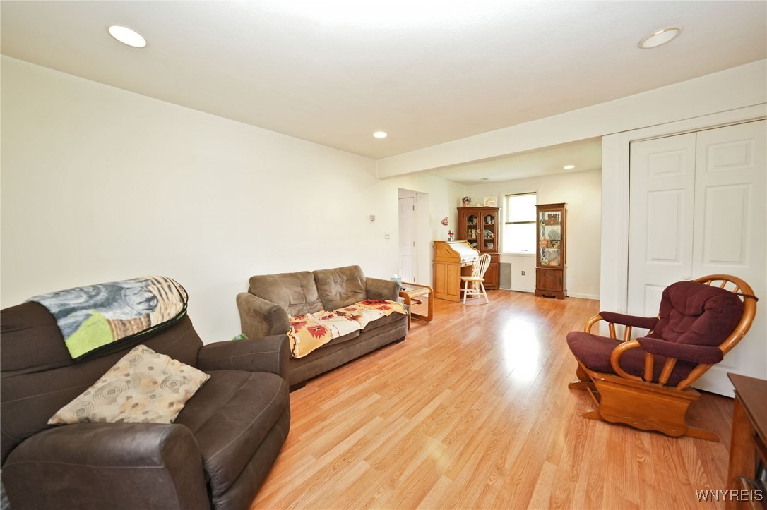 132 Pavement Road, Lancaster, New York image 15