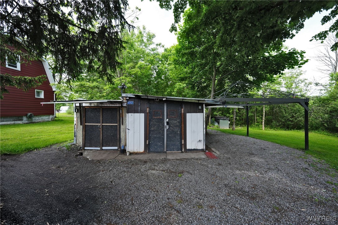 132 Pavement Road, Lancaster, New York image 9
