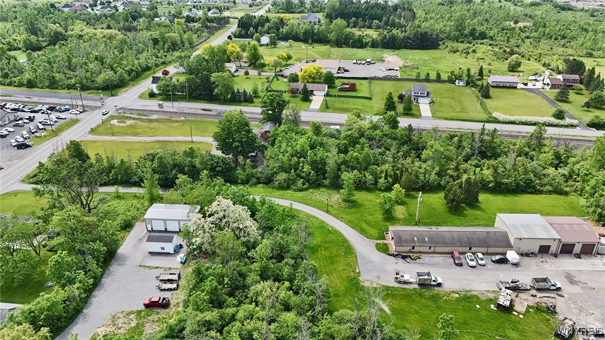 132 Pavement Road, Lancaster, New York image 46