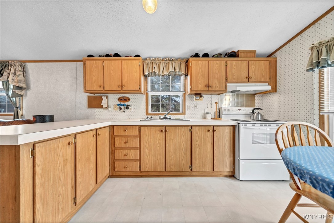 9170 Sheridan Drive, Clarence, New York image 3