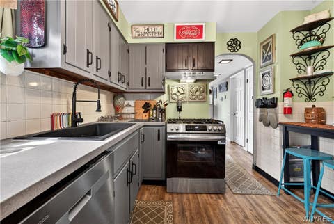 Tiny photo for 528 Marilla Street, Buffalo, NY 14220 (MLS # B1702382)