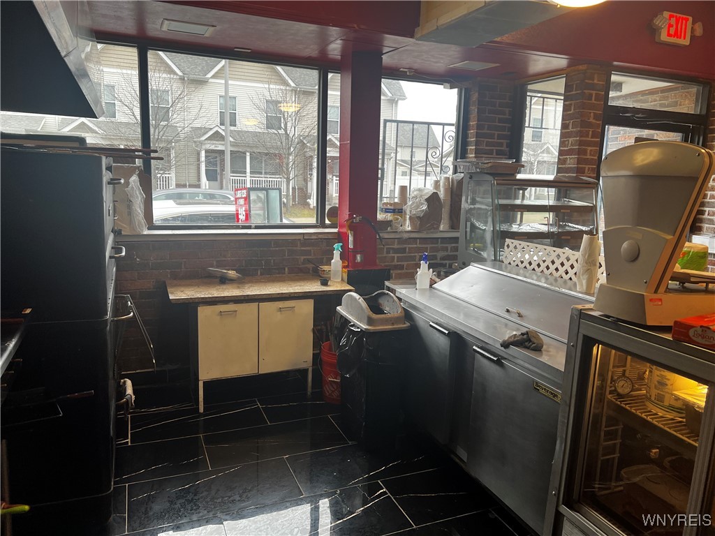 397 Jefferson Avenue, Buffalo, New York image 8