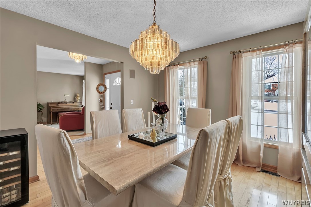 30 Willow Ridge Lane