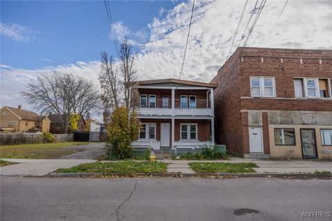 Photo of 2253 Niagara Street #3, Niagara Falls, NY 14303 (MLS # B1647466)