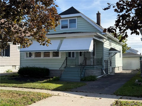 Photo of 15 Normandy Avenue, Cheektowaga, NY 14225 (MLS # B1718369)