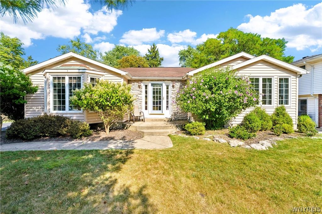 Photo of 207 N Harvest Street, Amherst, NY 14221 (MLS # B1666053)