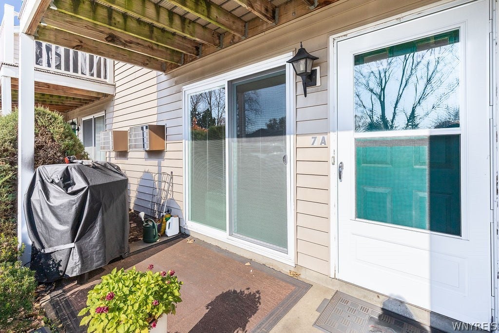 7 Sunmist Sq A