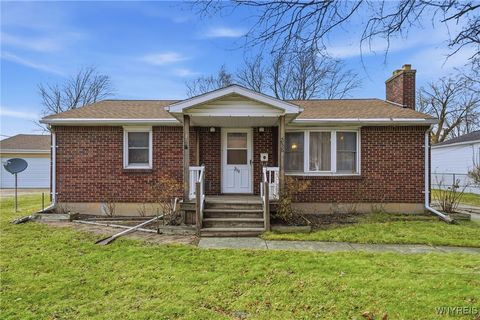 Apartment For Sale - 238 Desmond Drive<br/> Tonawanda, NY 14150
