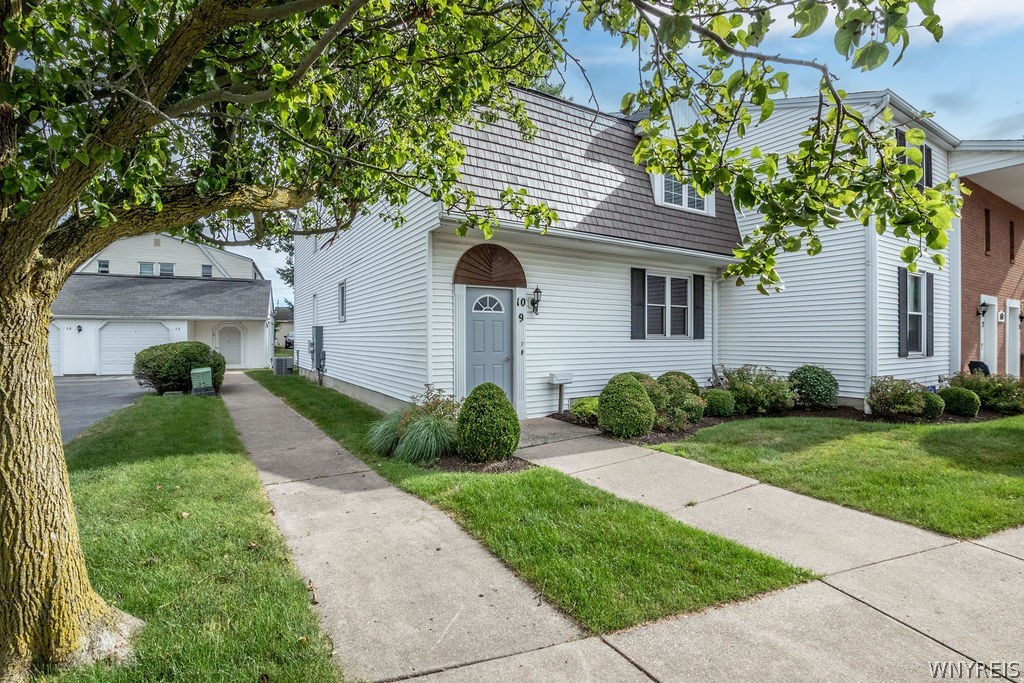 4755 Chestnut Ridge Road 9