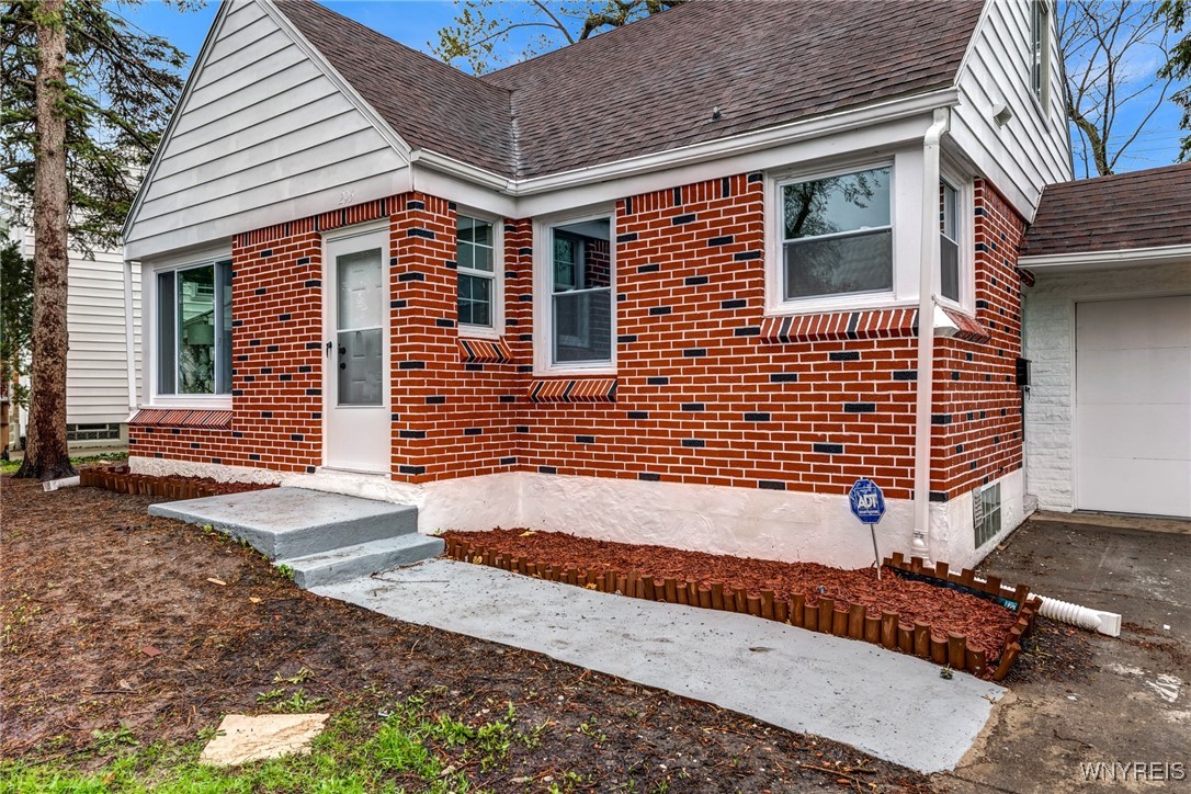 296 Burke Drive, Cheektowaga, New York image 6