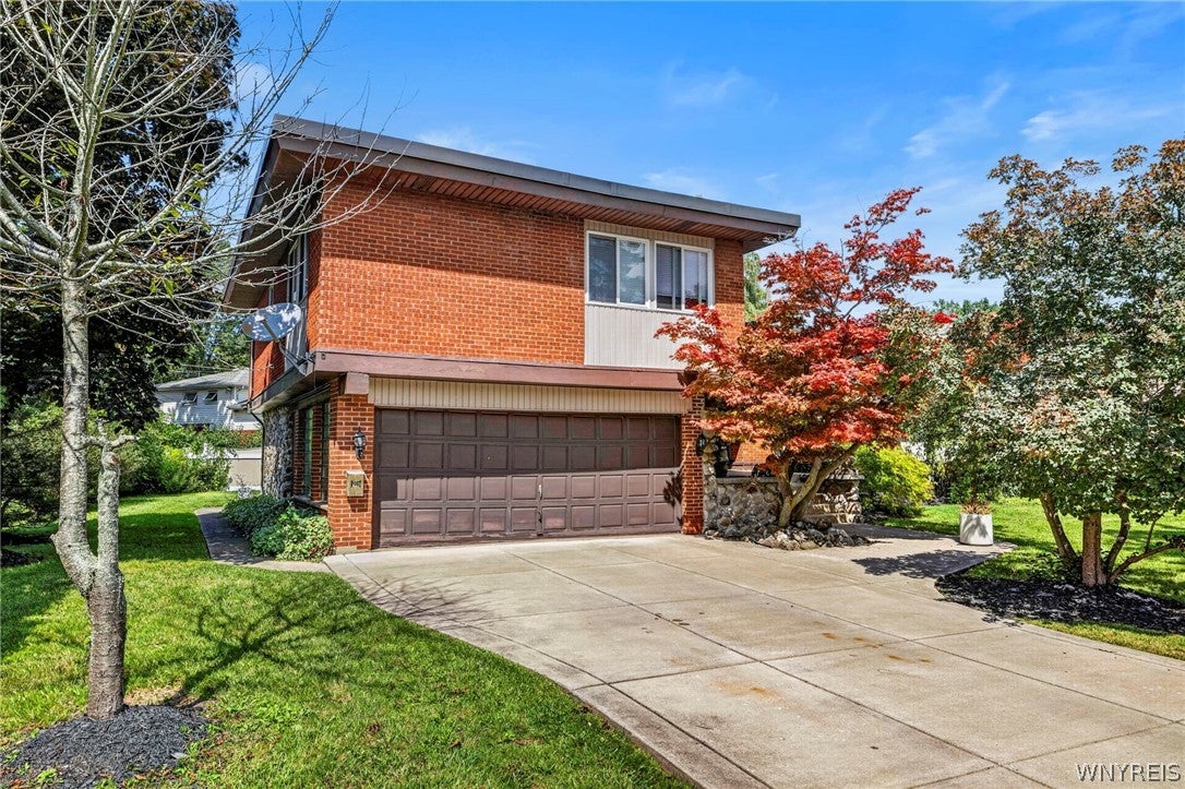 71 Brookedge Drive