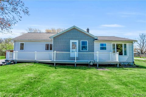 Photo of 1144 Sweet Home Road, Lewiston, NY 14305 (MLS # B1678920)
