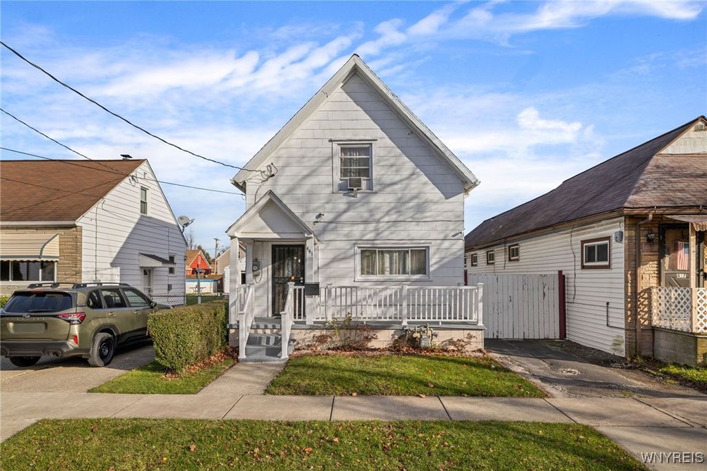 Photo of 441 Schiller Street, Buffalo, NY 14212 (MLS # B1652657)