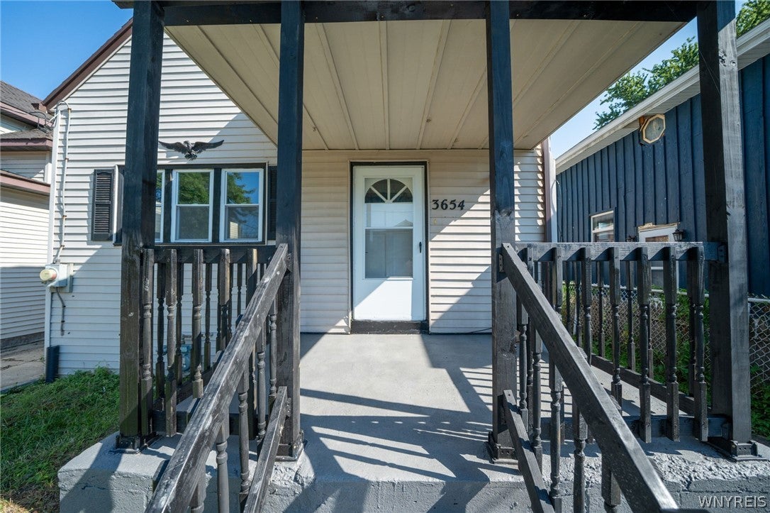 3654 7th Street