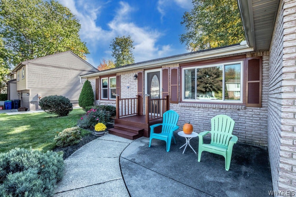 3933 Summerway Lane