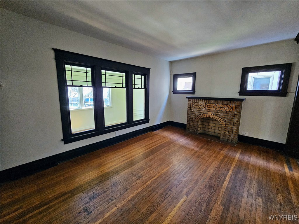 99 Custer Street, Buffalo, New York image 2