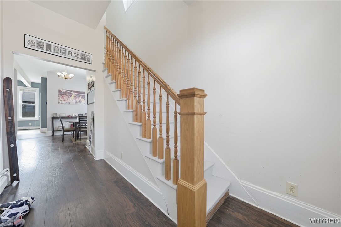 Ridgeway, New York 14103, United States, 3 Bedrooms Bedrooms, ,2 BathroomsBathrooms,Residential,Active,215547