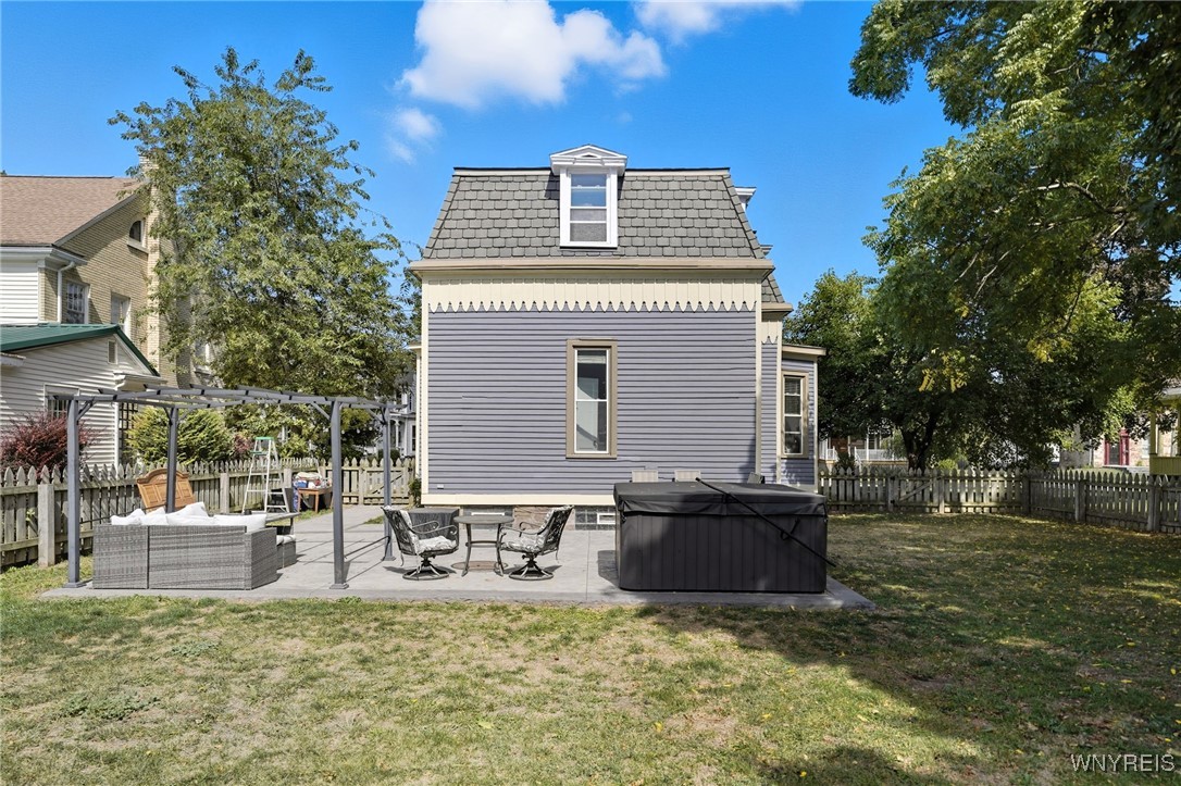 Ridgeway, New York 14103, United States, 3 Bedrooms Bedrooms, ,2 BathroomsBathrooms,Residential,Active,215547