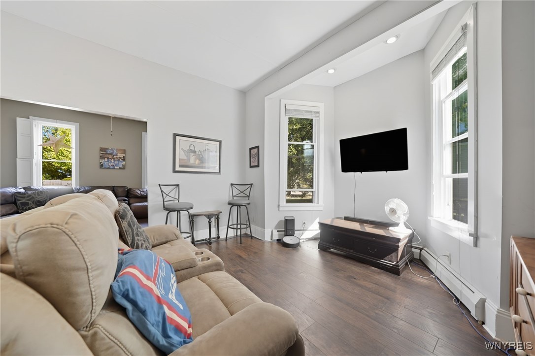 Ridgeway, New York 14103, United States, 3 Bedrooms Bedrooms, ,2 BathroomsBathrooms,Residential,Active,215547