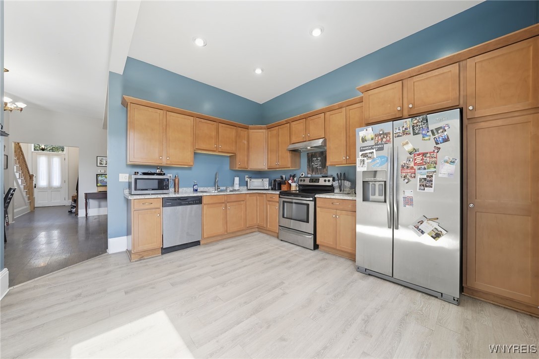 Ridgeway, New York 14103, United States, 3 Bedrooms Bedrooms, ,2 BathroomsBathrooms,Residential,Active,215547