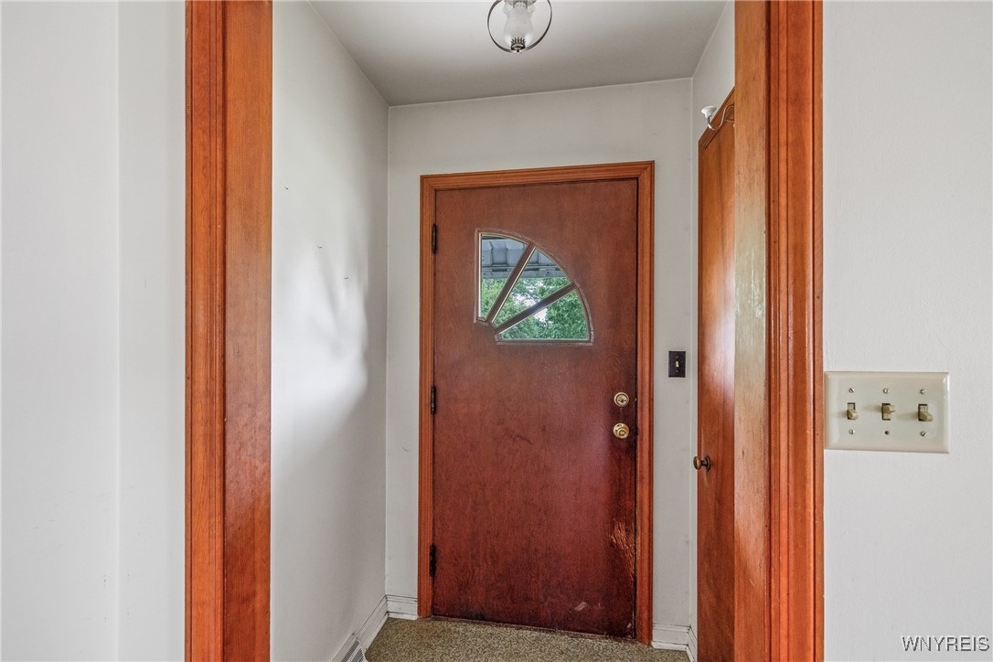 239 Delaware Avenue, Jamestown, New York image 7