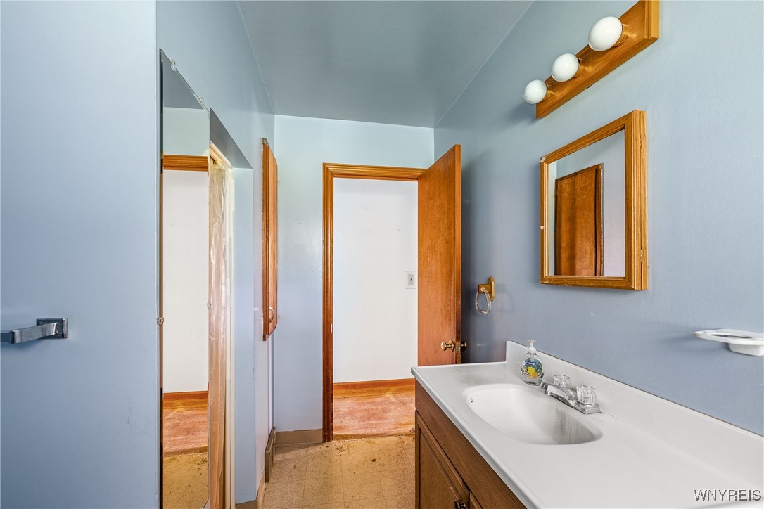 239 Delaware Avenue, Jamestown, New York image 18
