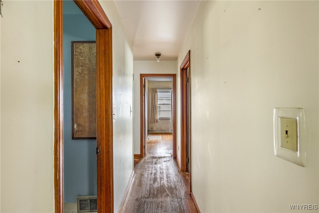 239 Delaware Avenue, Jamestown, New York image 16