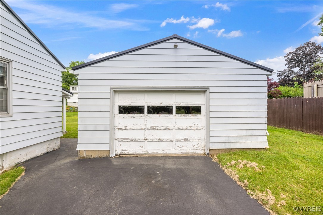239 Delaware Avenue, Jamestown, New York image 4