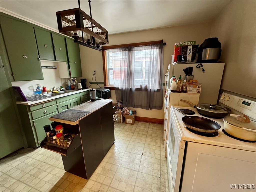 1801 Niagara Street 2