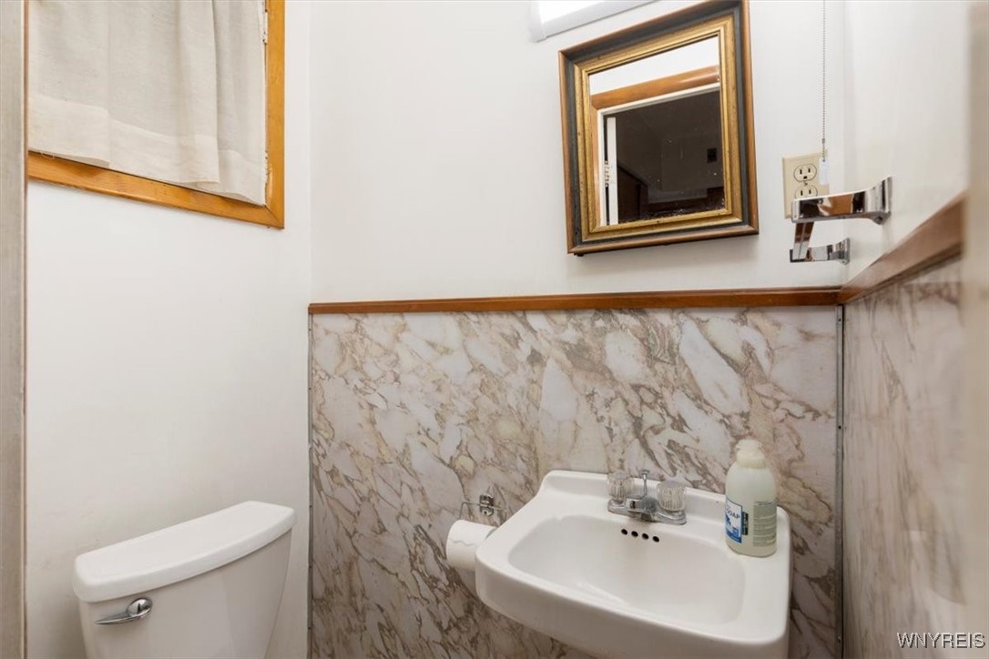 1743 Hertel Ave Ave, Buffalo, New York image 9