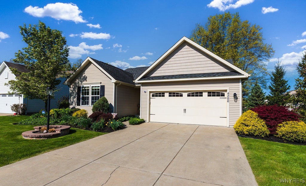 4286 Riverwalk Drive, Lewiston, New York image 3