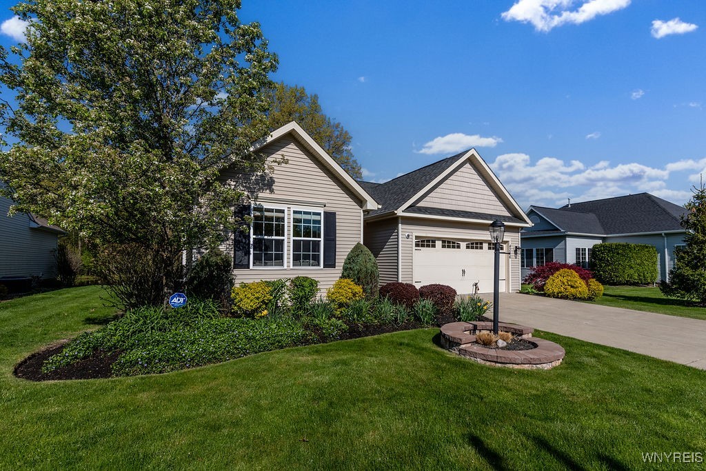 4286 Riverwalk Drive, Lewiston, New York image 2