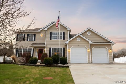 Homes For Sale - 190 Sandpiper Lane<br/> Erie County, Grand Island, NY 14072