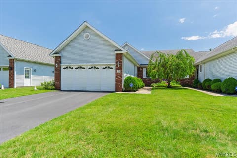 Condo For Sale - 71 Niagara Shore Drive<br/> Tonawanda, NY 14150