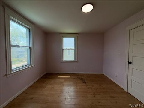 Tiny photo for 769 19th Street #Upper, Niagara Falls, NY 14301 (MLS # B1684791)