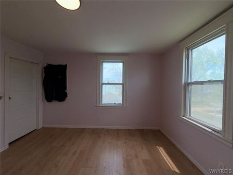 Tiny photo for 769 19th Street #Upper, Niagara Falls, NY 14301 (MLS # B1684791)