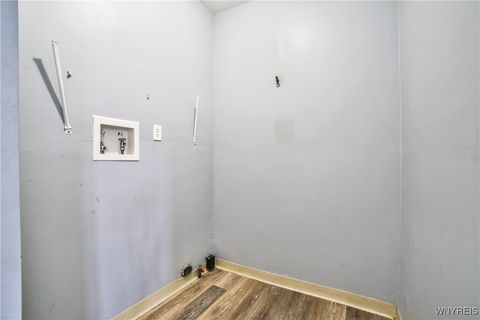 Tiny photo for 32 Edson Street, Buffalo, NY 14210 (MLS # B1651918)