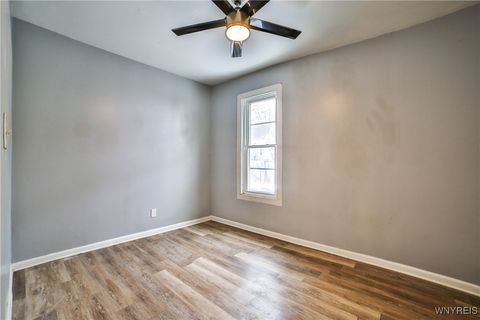 Tiny photo for 32 Edson Street, Buffalo, NY 14210 (MLS # B1651918)