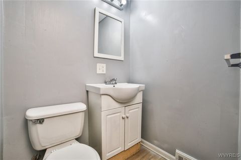 Tiny photo for 32 Edson Street, Buffalo, NY 14210 (MLS # B1651918)