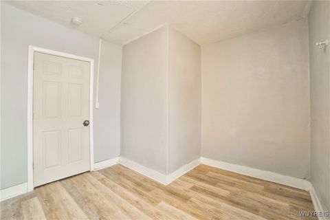 Tiny photo for 32 Edson Street, Buffalo, NY 14210 (MLS # B1651918)