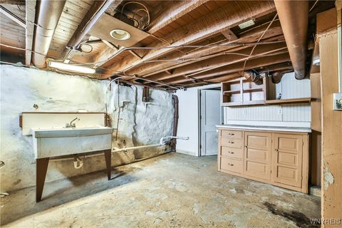 Tiny photo for 32 Edson Street, Buffalo, NY 14210 (MLS # B1651918)