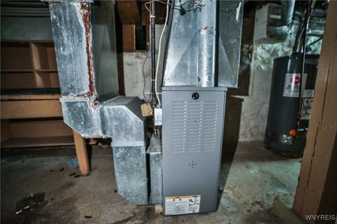 Tiny photo for 32 Edson Street, Buffalo, NY 14210 (MLS # B1651918)