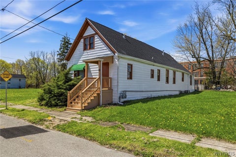Multifamily For Sale - 214 Shumway Street<br/> Buffalo, NY 14212