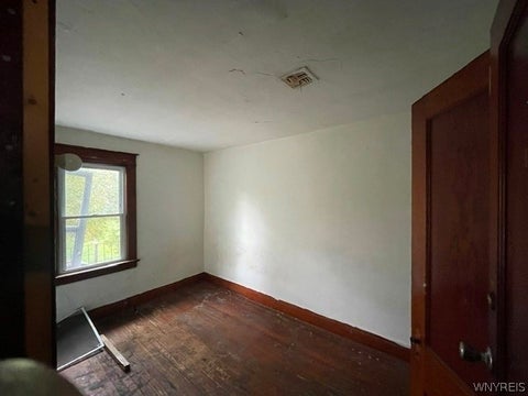 Tiny photo for 188 Strauss Street, Buffalo, NY 14211 (MLS # B1724025)