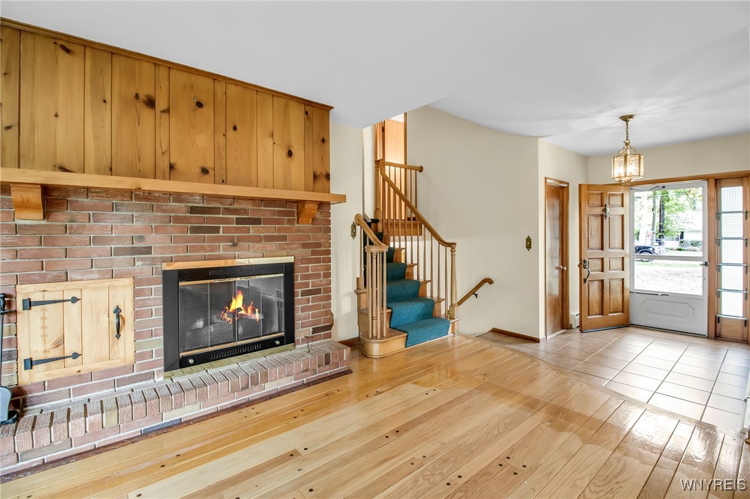 9324 Hunting Valley Road N